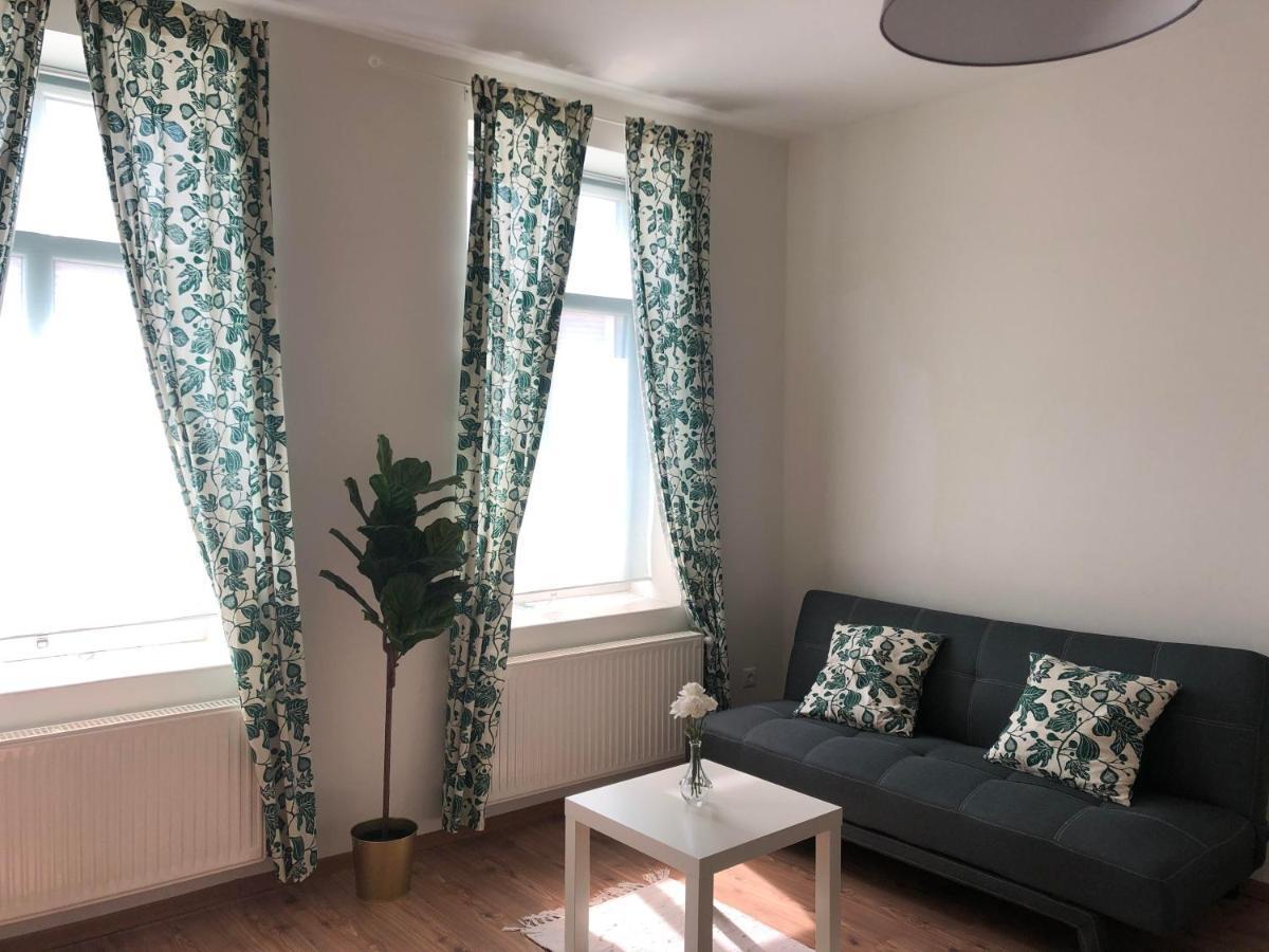 גיור L&R Apartment מראה חיצוני תמונה